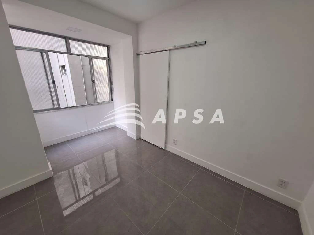 37 m² apartment with an open-plan kitchen and 1 bedroom — photo 12