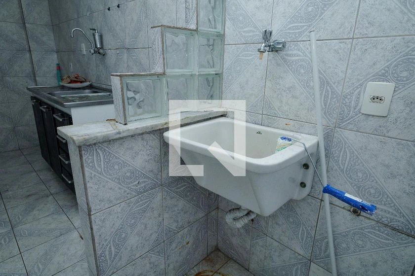 Rental apartment with 2 bedrooms and separate kitchen — photo 10