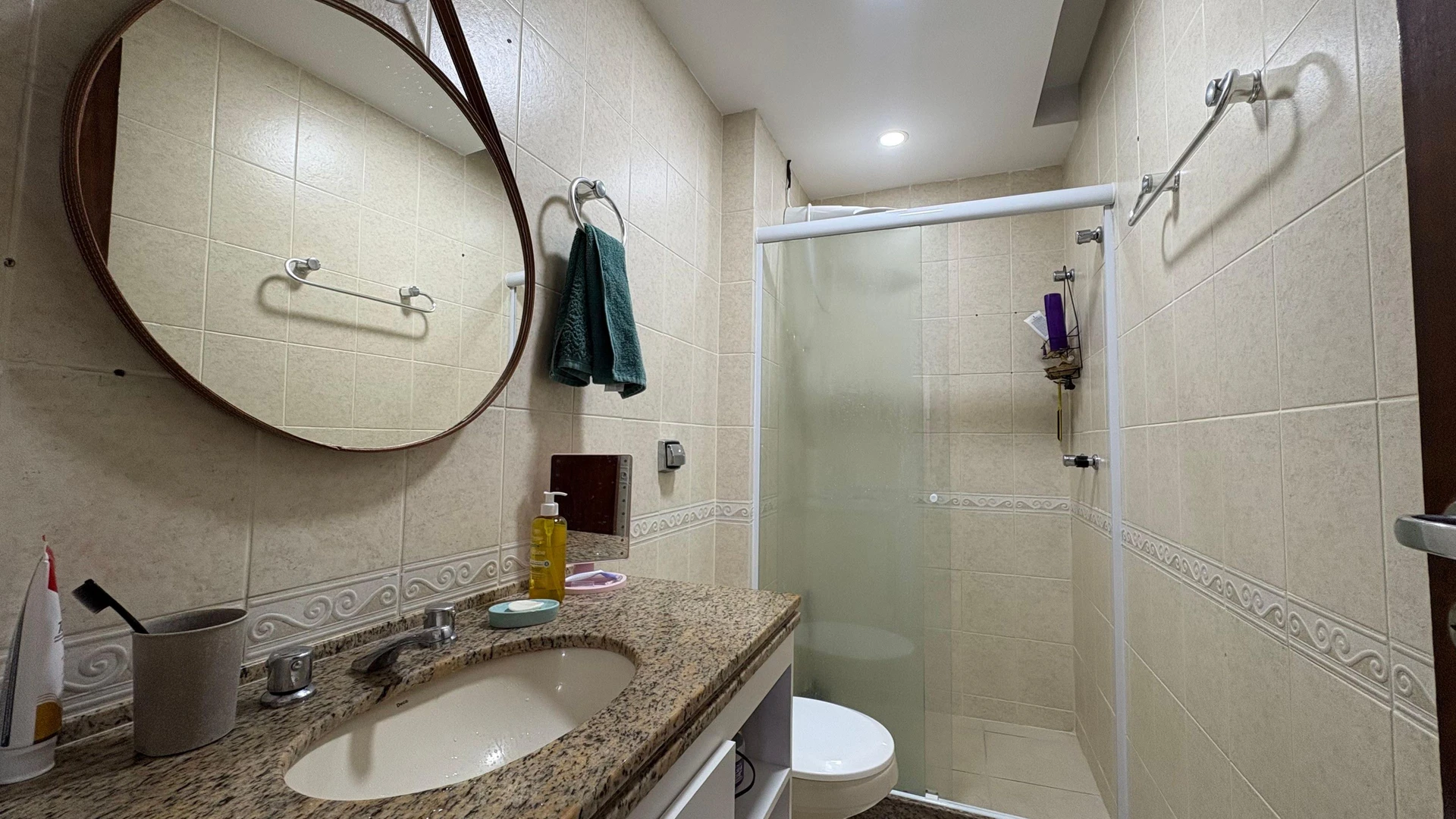 Furnished apartment, 114 m², with a jacuzzi — photo 48