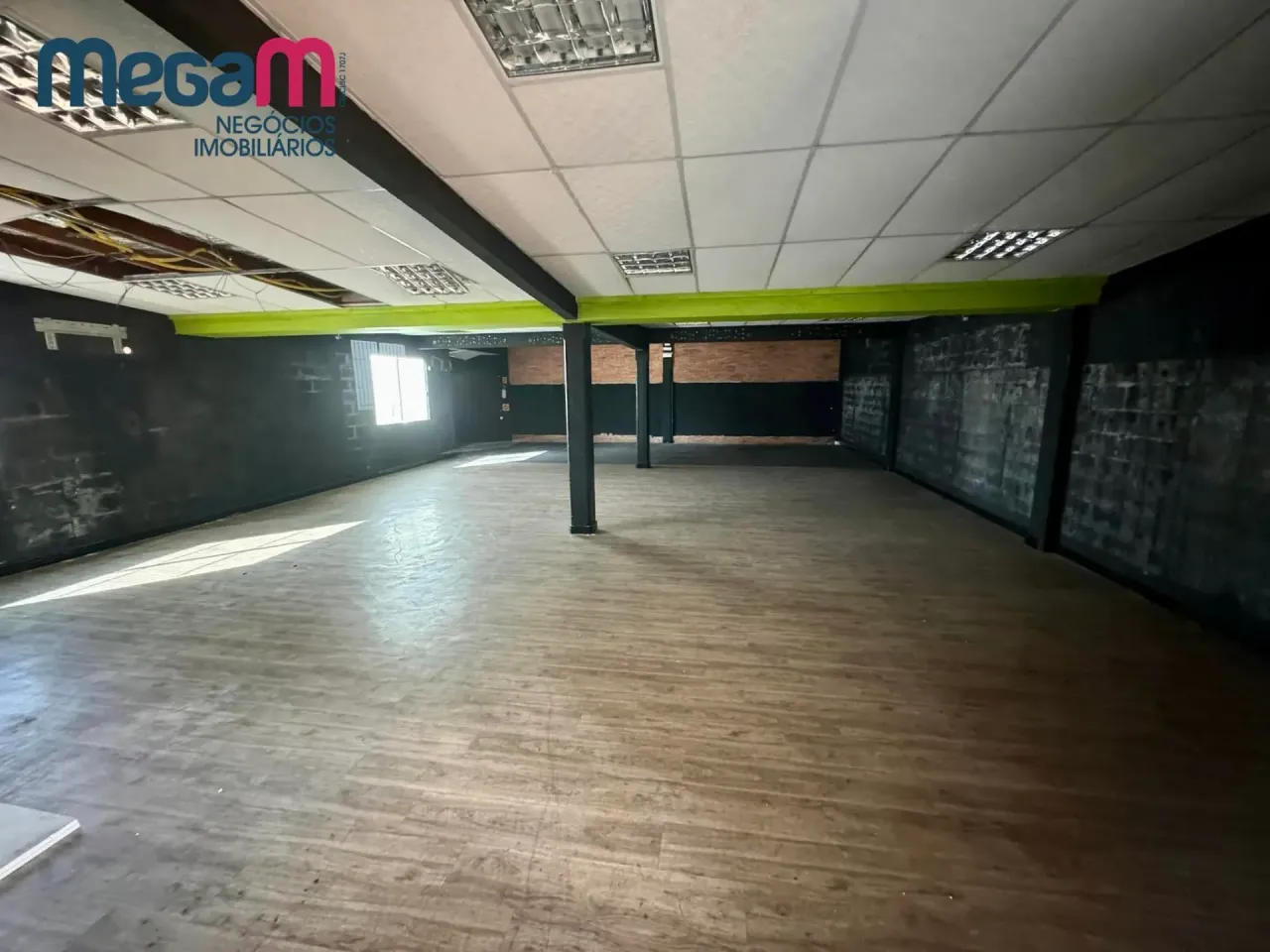 Casa comercial industrial de 500 m² con 1 dormitorio