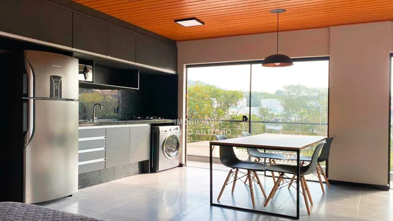 40 m² studio with open-plan kitchen and 1 bedroom — photo 9