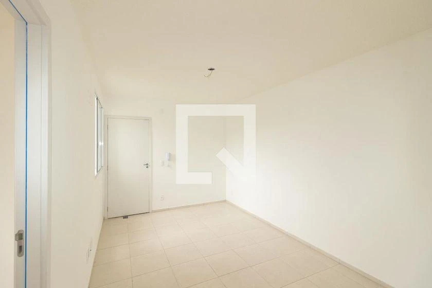 2-bedroom apartment in a building with a gym — photo 11