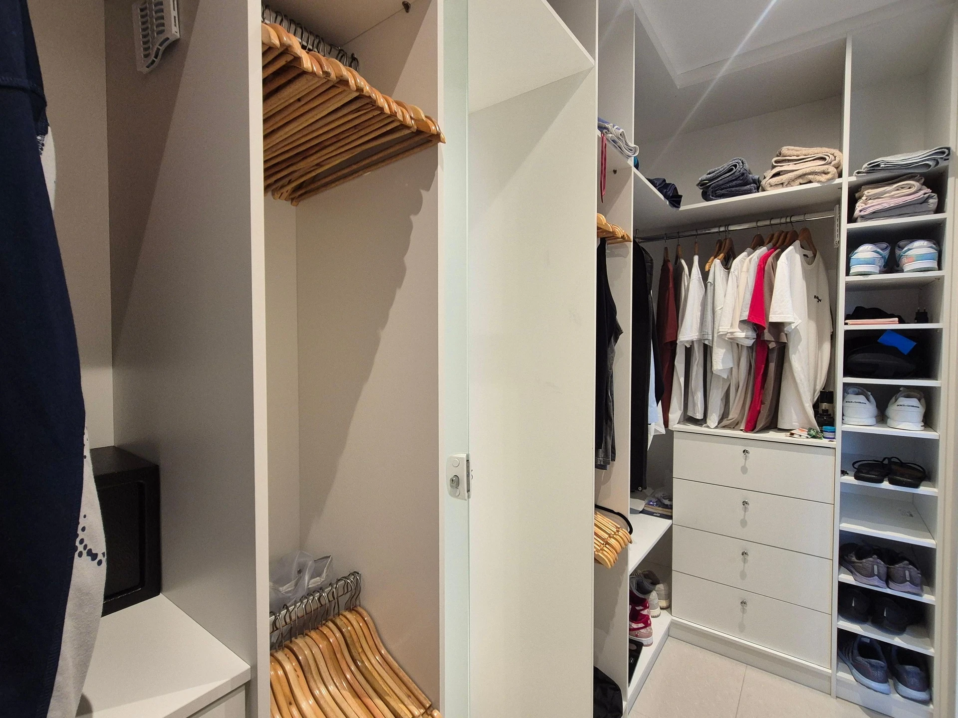 Furnished house, 400 m², with a dishwasher — photo 71