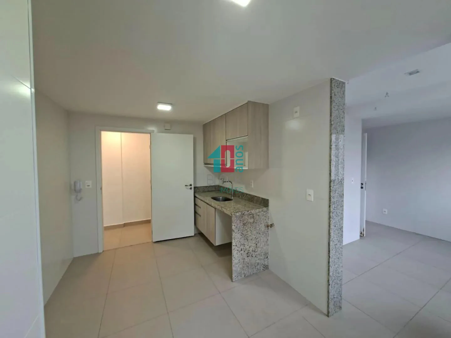 3-bedroom apartment with 1 suite and balcony, 122 m² — photo 9