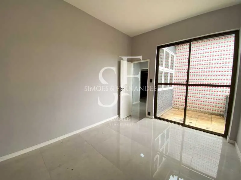 Apartment on the 5th floor with a walk-in closet — photo 24