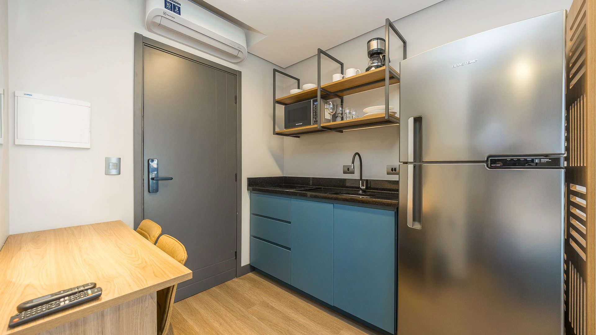 Меблированная студия 20 м² на 4 этаже, без парковки — photo 2
