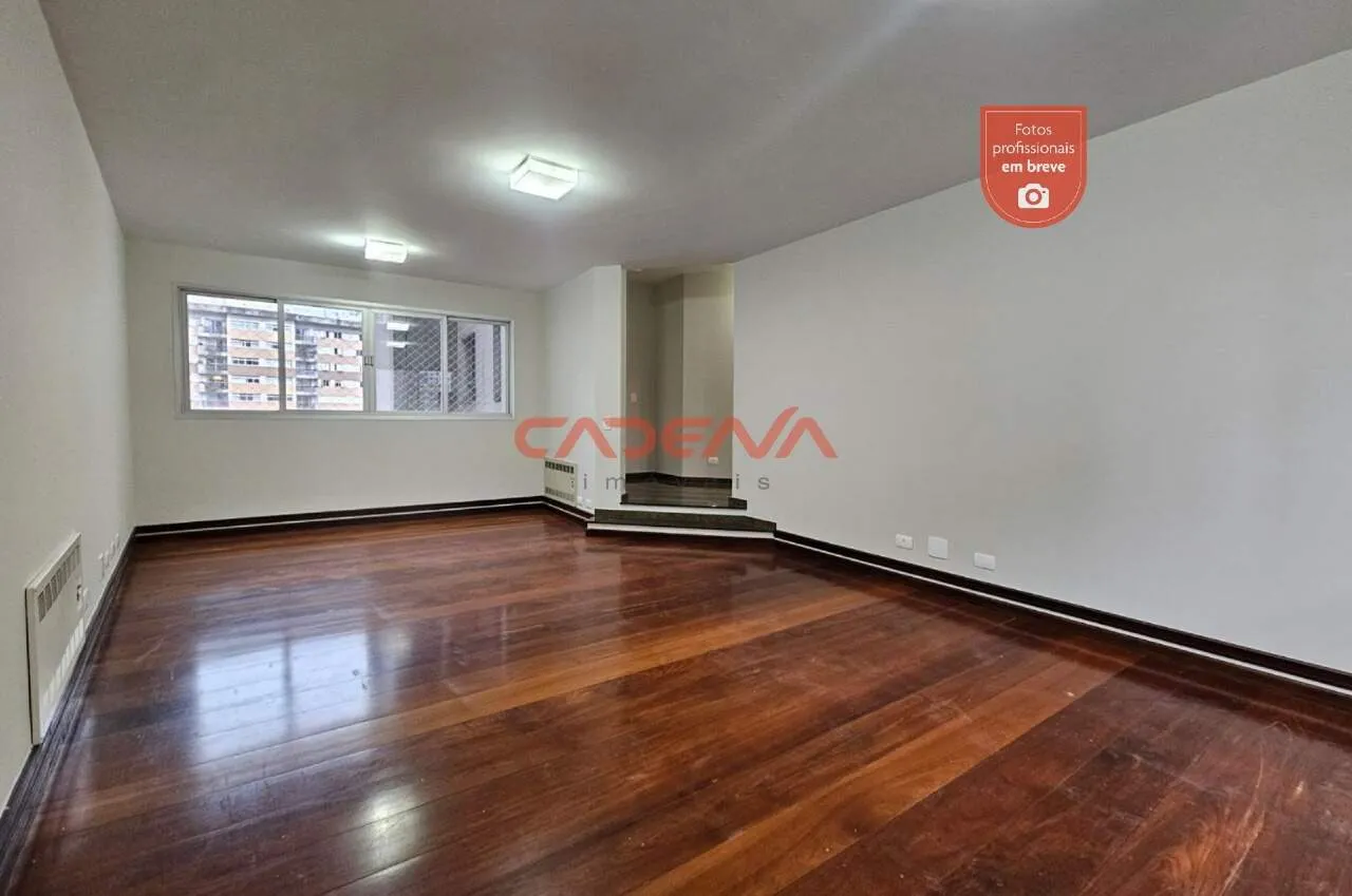 Unfurnished apartment with 4 bedrooms and 2 parking spots — photo 4