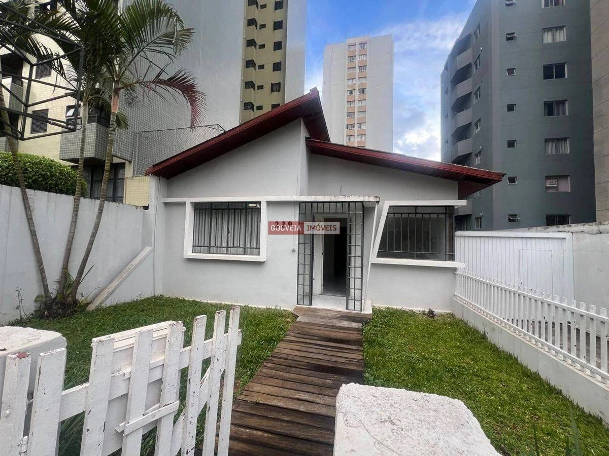 House with 5 bedrooms, separate kitchen, 100 m²