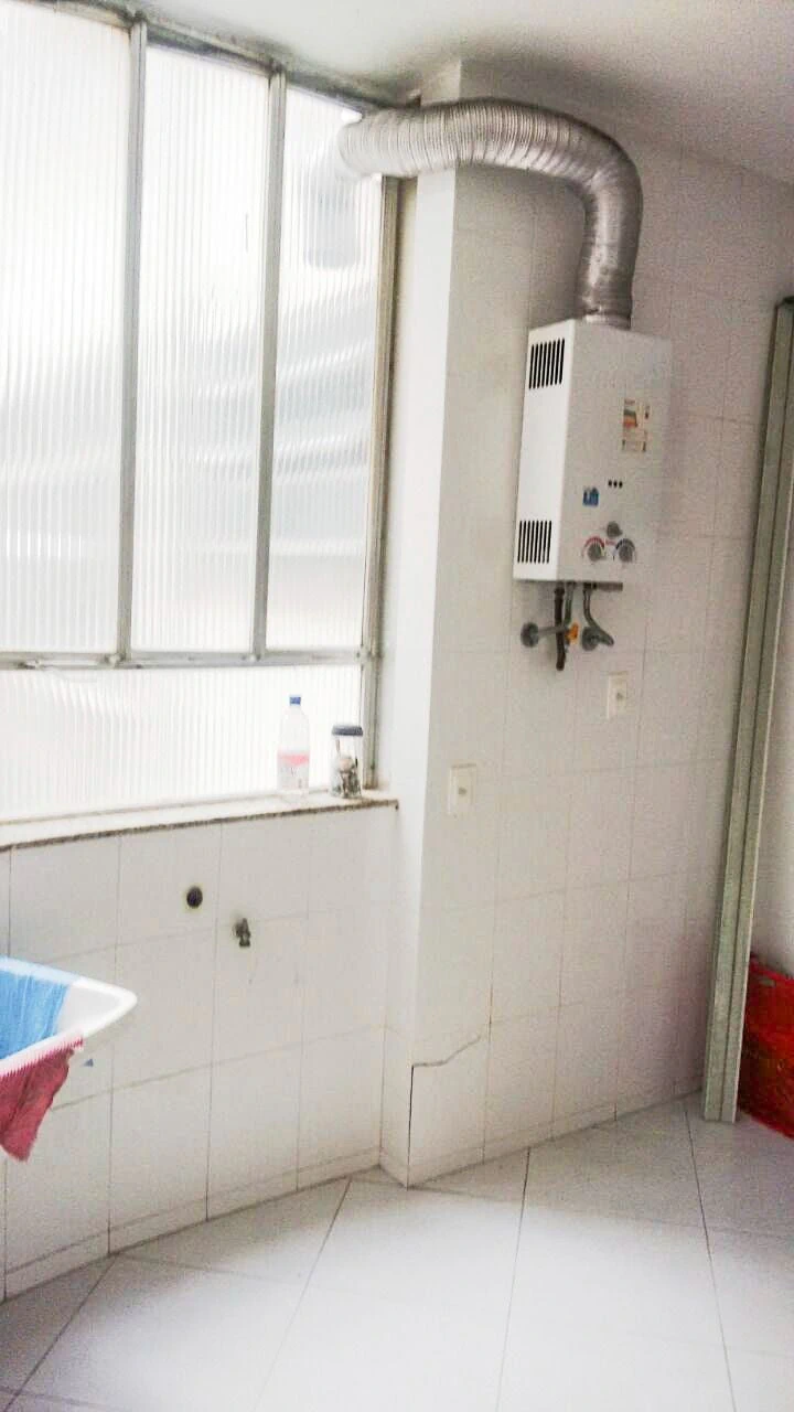 3-bedroom apartment, 1 with its own bathroom, 149 m² — photo 7