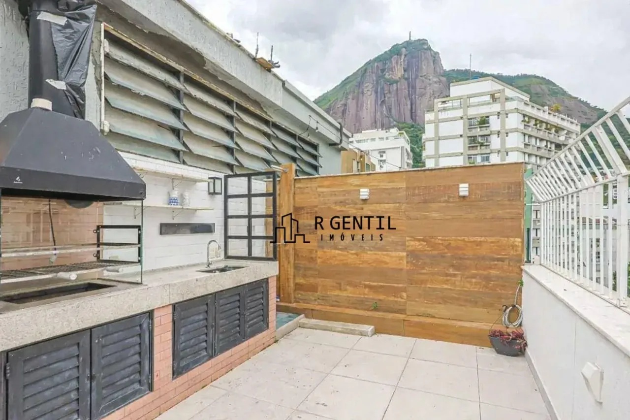 Unfurnished apartment with 3 bedrooms and 4 bathrooms