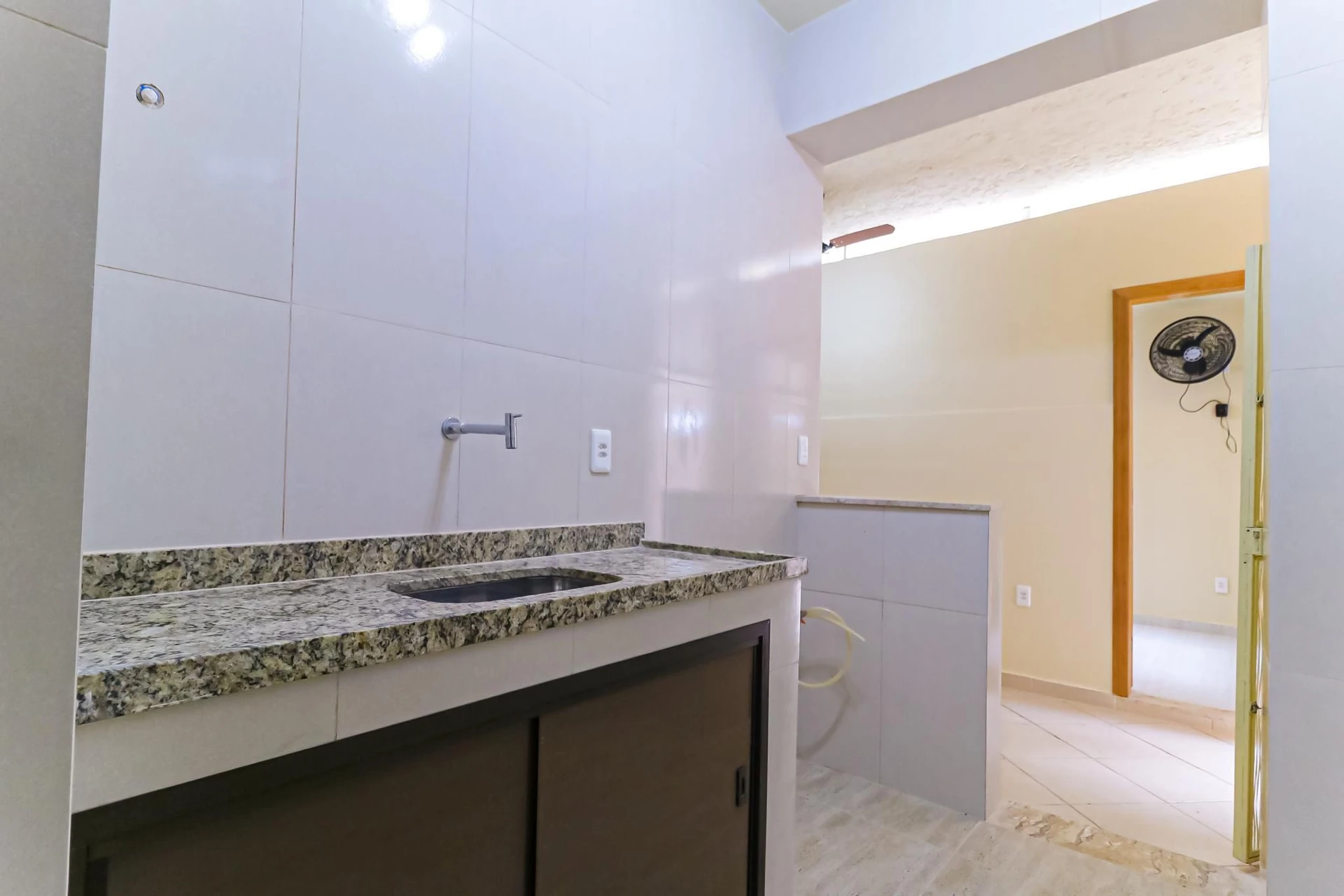Apartamento de 2 quartos, sendo 1 suíte, 90 m² — photo 2