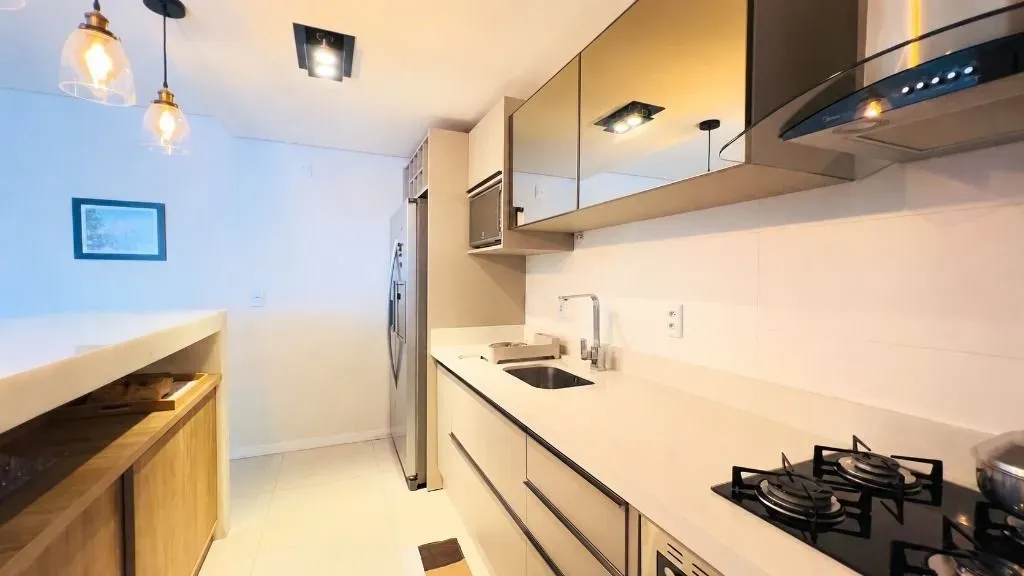 Apartamento no 4º andar com varanda envidraçada — photo 15