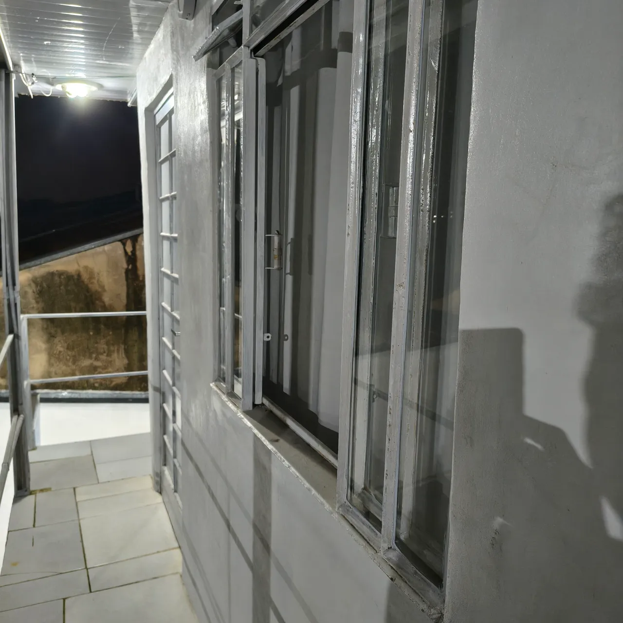 20 m² studio with a home office and a washing machine — photo 12