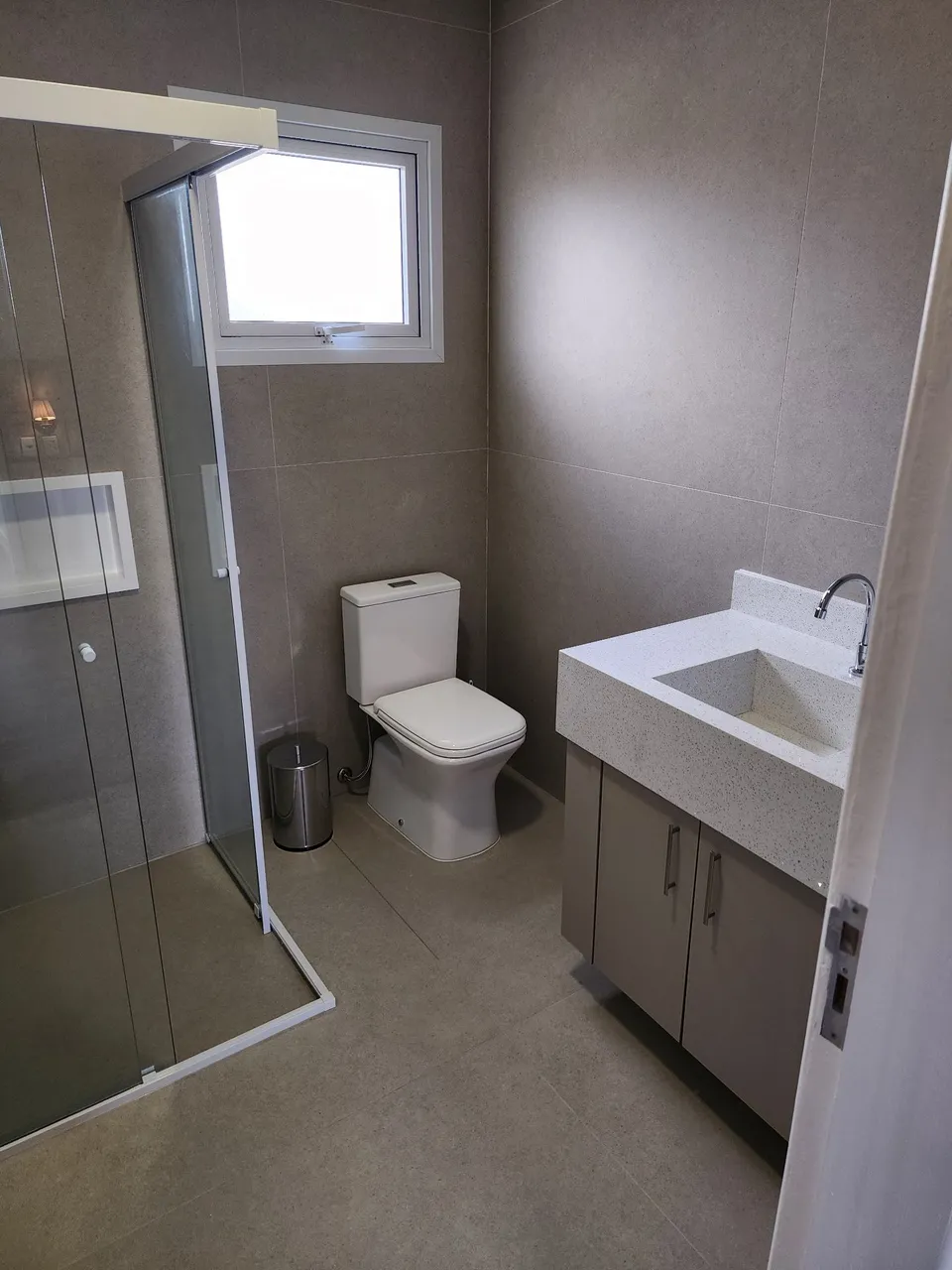Furnished house, 160 m², with a glass-enclosed balcony — photo 5