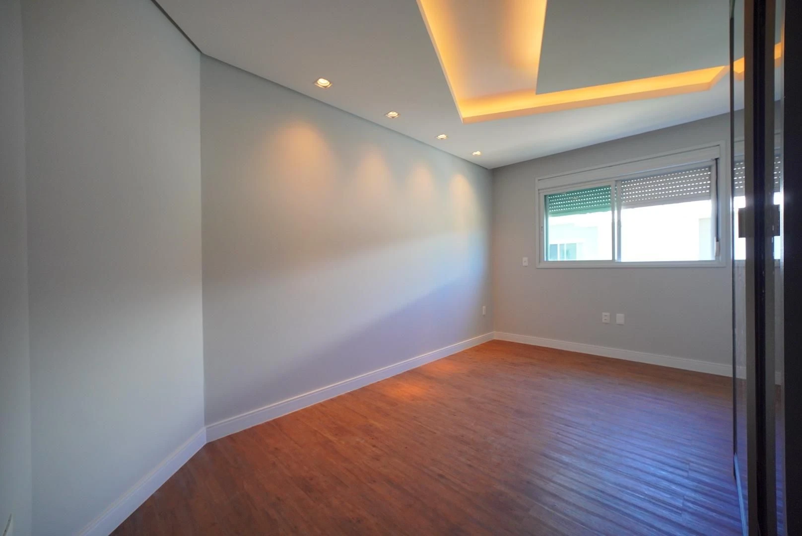 205 m² apartment with a private pool and a jacuzzi — photo 14