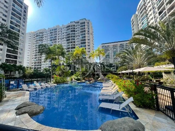 Apartment with 2 bedrooms, 1 bath, and a balcony — photo 28
