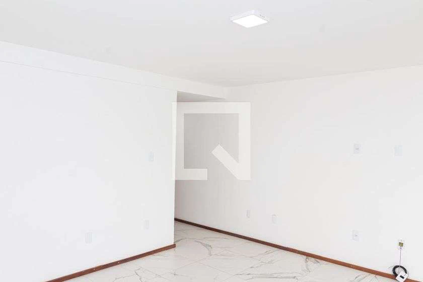 Rental apartment with 80 m², 2 bedrooms and parking — photo 11