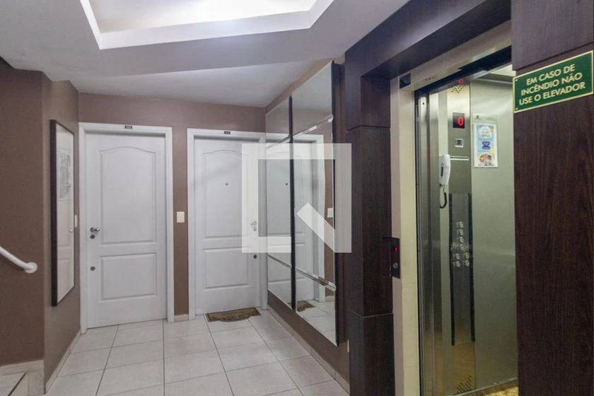 2-bedroom apartment in a building with a pool — photo 35
