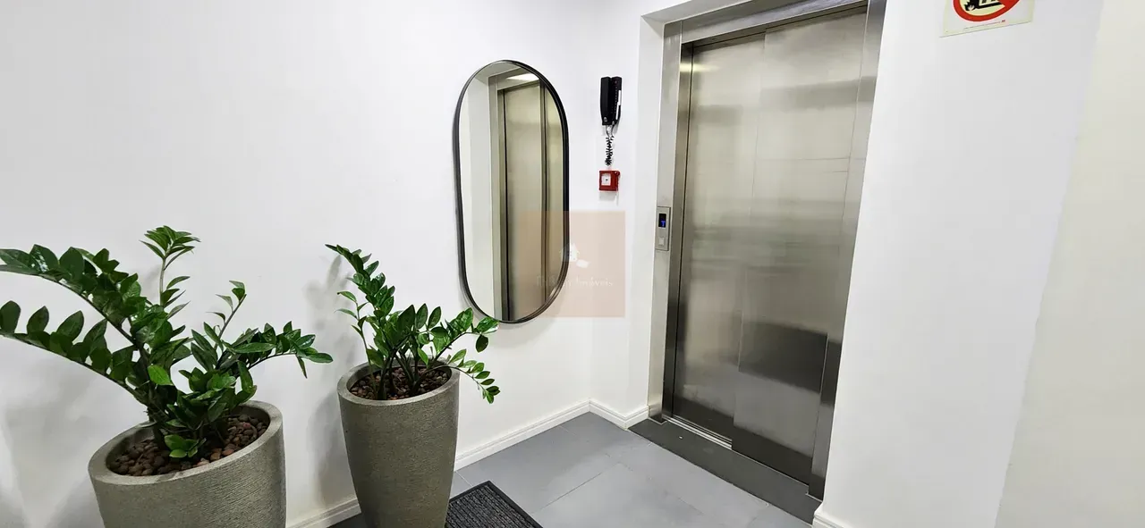 Floor-to-ceiling windows in a one-bedroom apartment, 39 m² — photo 19