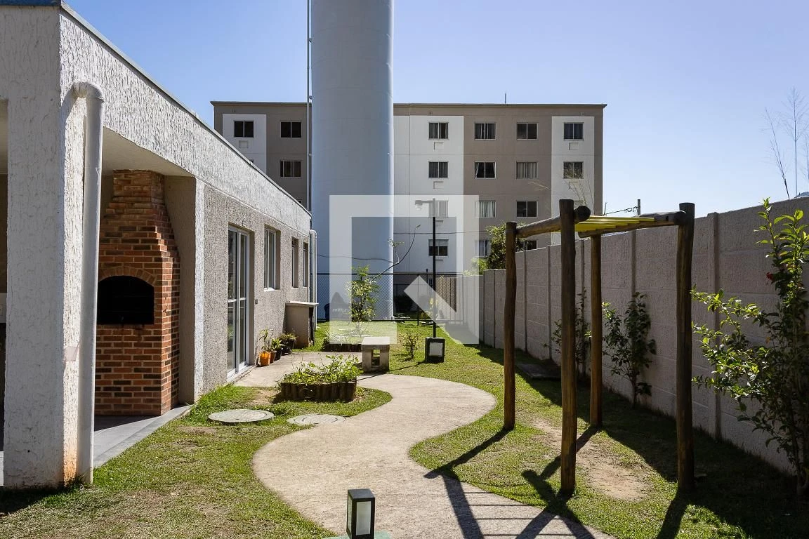 Unfurnished 2-bedroom apartment with 1 bath and parking — photo 17