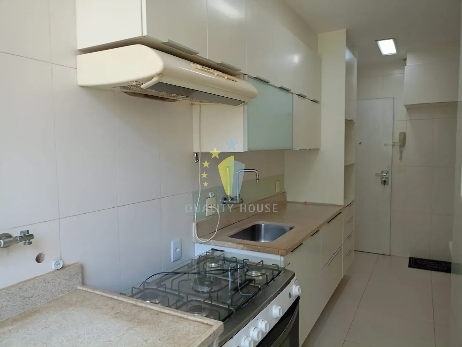 Water view in a 3-bedroom apartment, 110 m² — photo 20