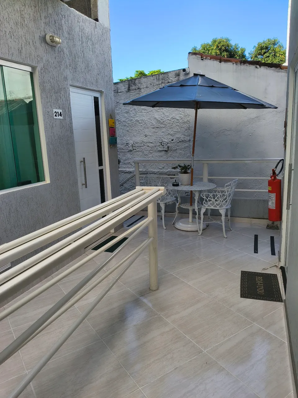 Furnished studio (or unfurnished) with 1 bedroom — photo 8