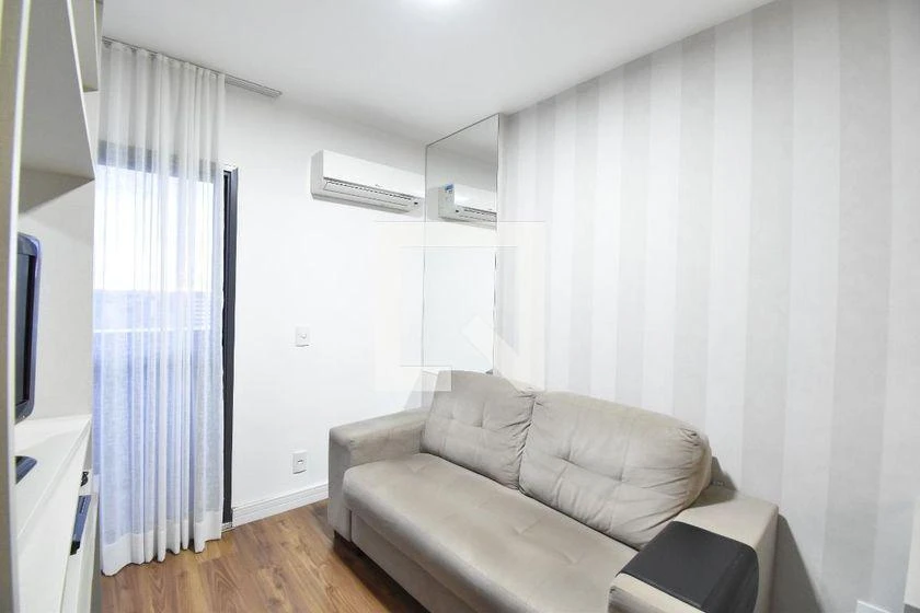 Furnished studio, 35 m², with a home office — photo 29
