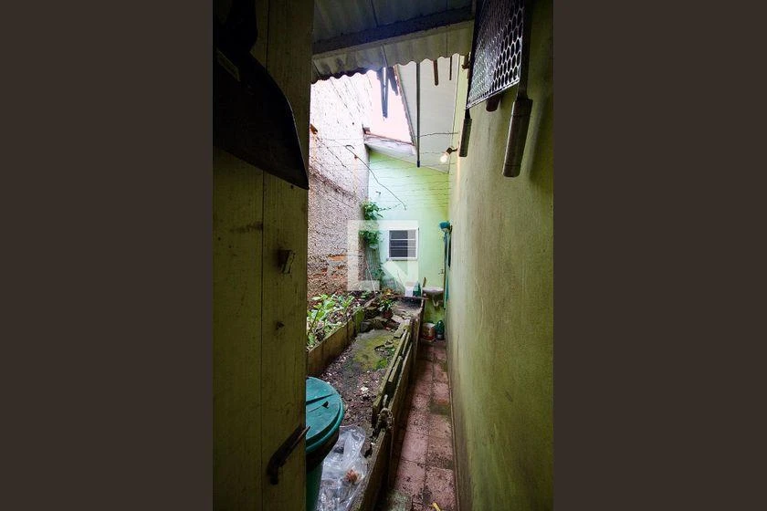 360 m² house with a washing machine and a home office — photo 11