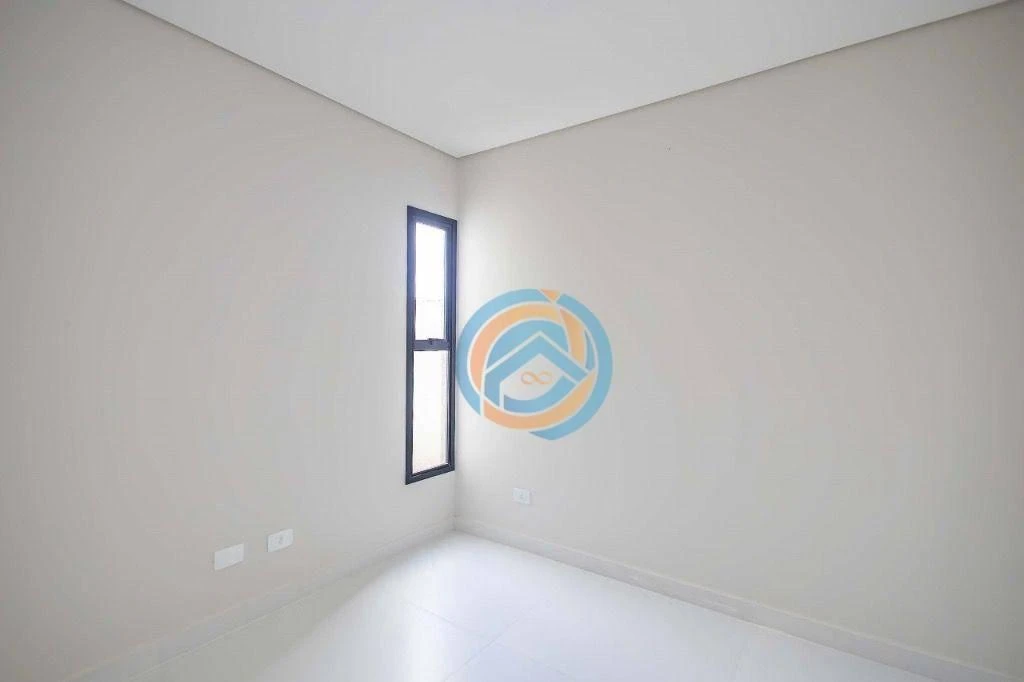 Будинок: 3 спальні, 2 з власною ванною кімнатою, 167 м² — photo 30