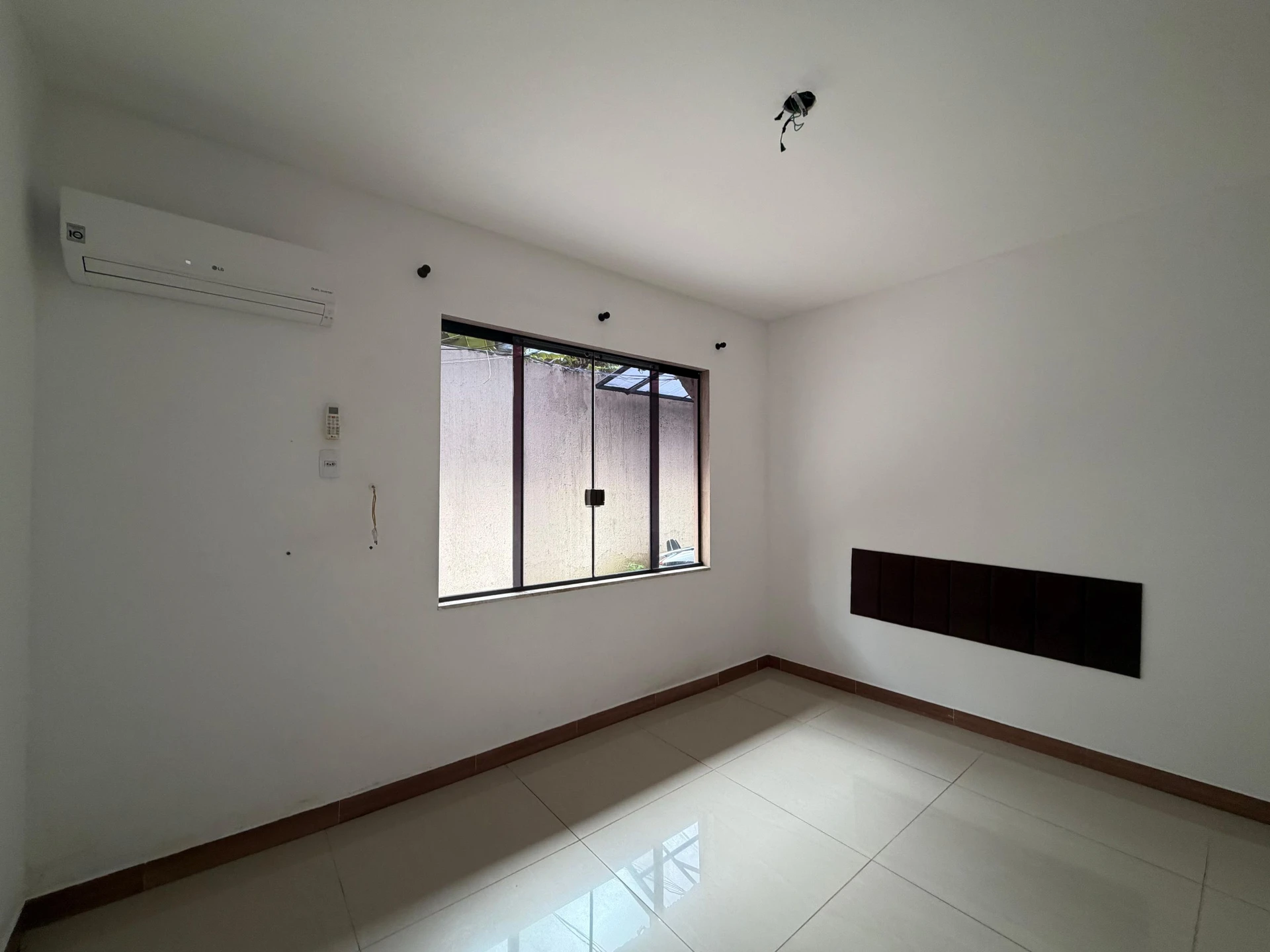 One-bedroom house with a washing machine — photo 4
