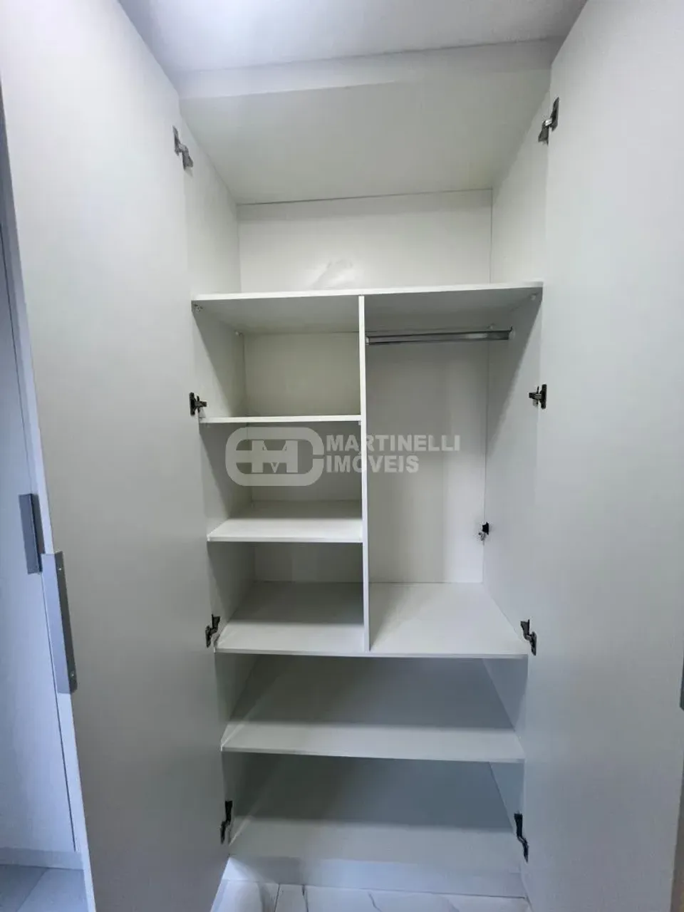 Unfurnished apartment with 3 bedrooms and 1 bathroom — photo 11