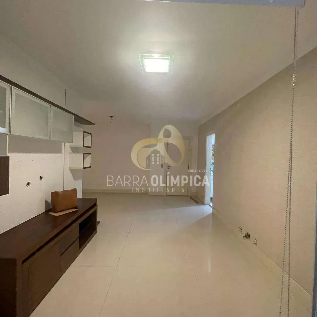 4-bedroom apartment in a building with a sauna — photo 11
