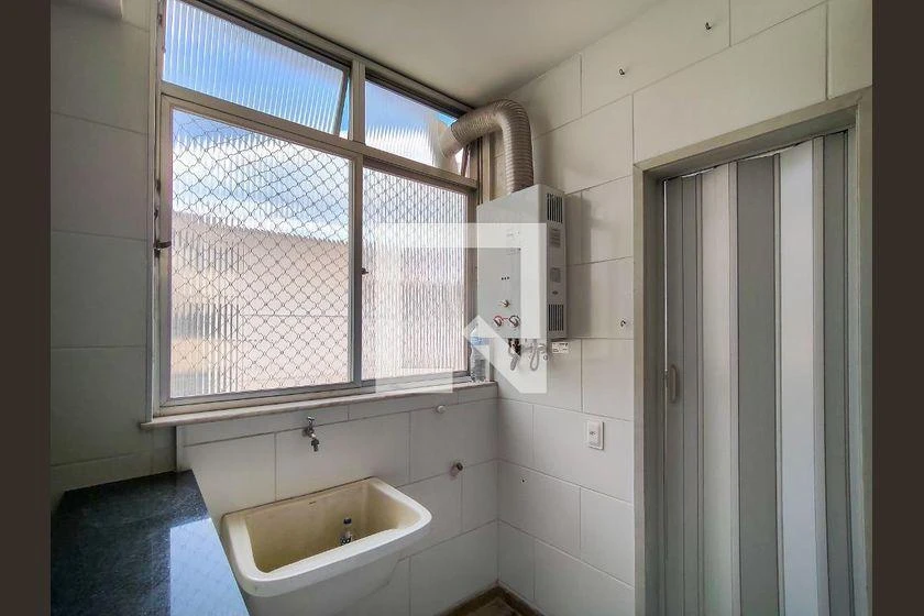 115 m² rental apartment with 3 bedrooms and 2 parking spots — photo 42