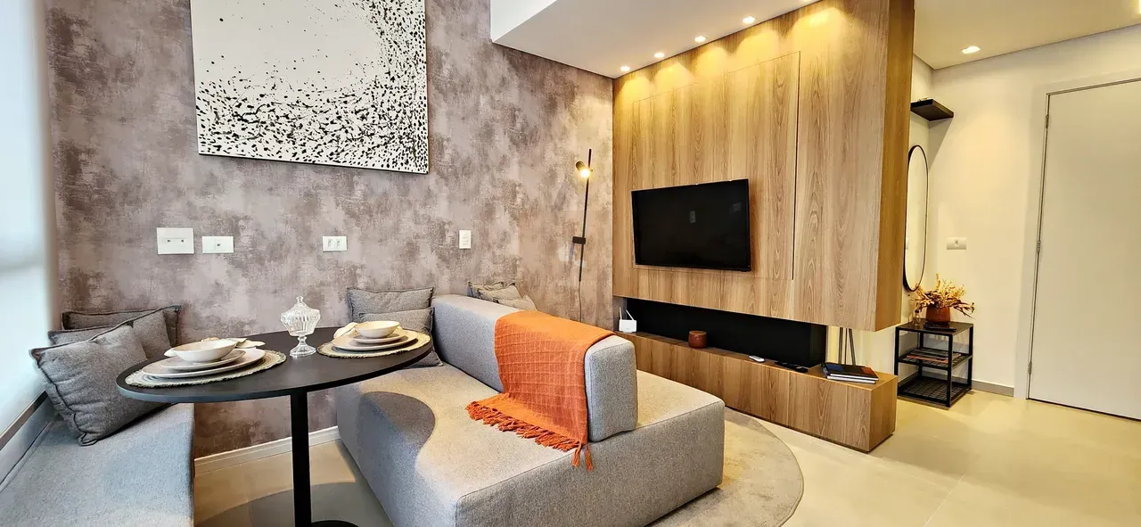 Floor-to-ceiling windows in a one-bedroom apartment, 39 m² — photo 8