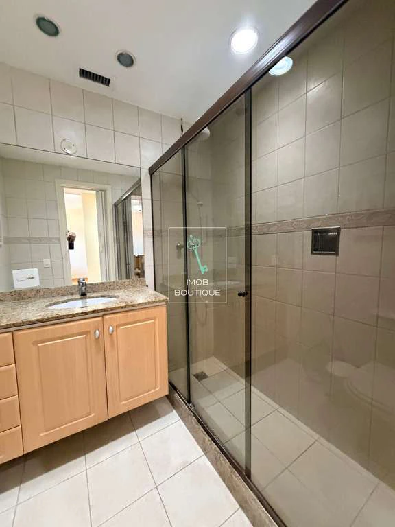 Furnished 44 m² apartment with 1 bedroom and balcony — photo 20