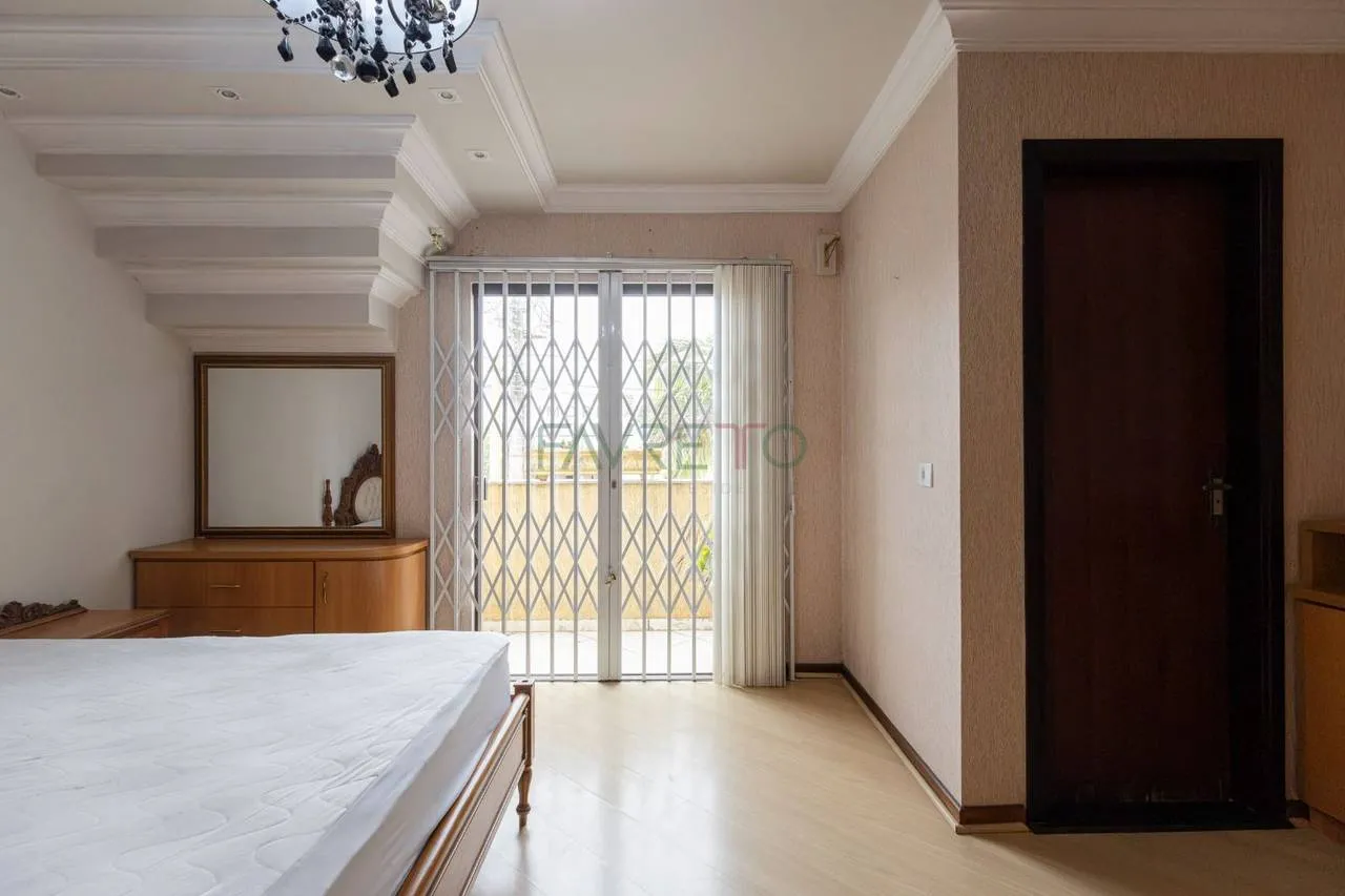 480 m² house with a bathtub and a garden — photo 10
