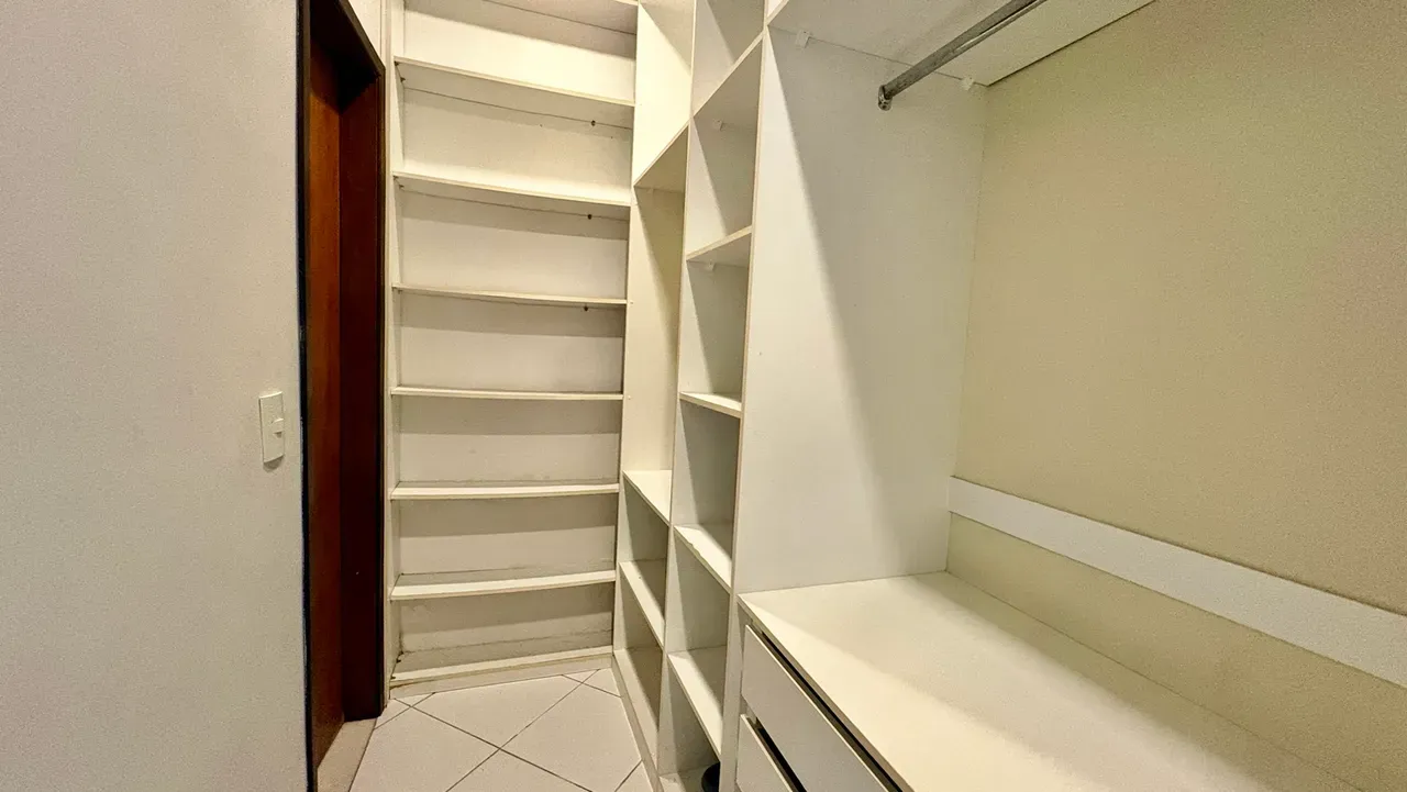 Casa mobiliada, 313 m², com piscina privativa — photo 10