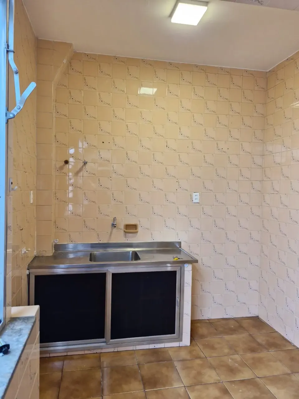 65 m² apartment with a closed kitchen and gas stove — photo 5