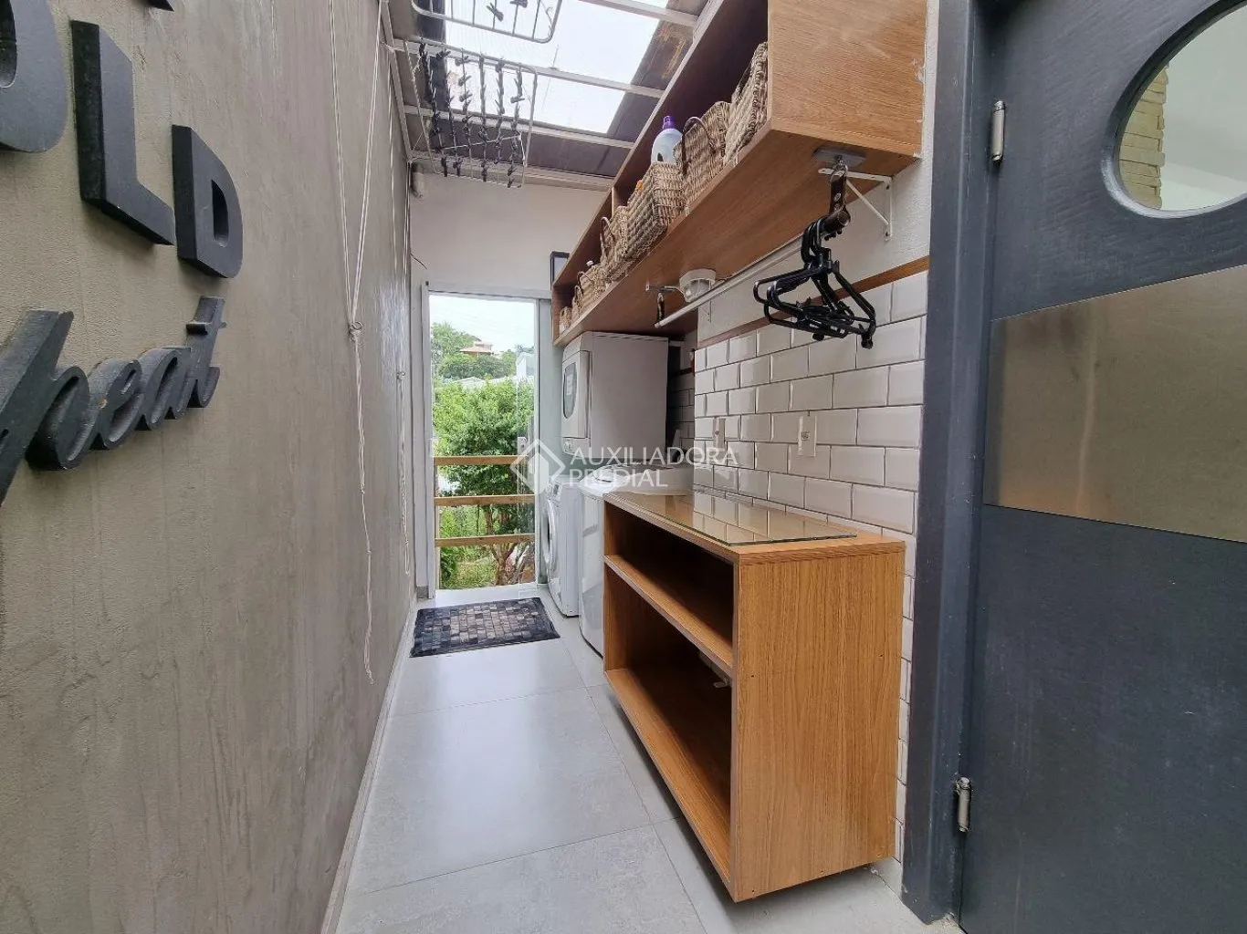 Estúdio mobiliado de 30 m² com churrasqueira na varanda — photo 29