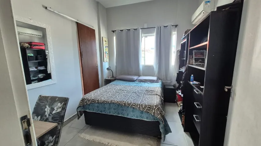3-bedroom apartment in a building with a pool — photo 3