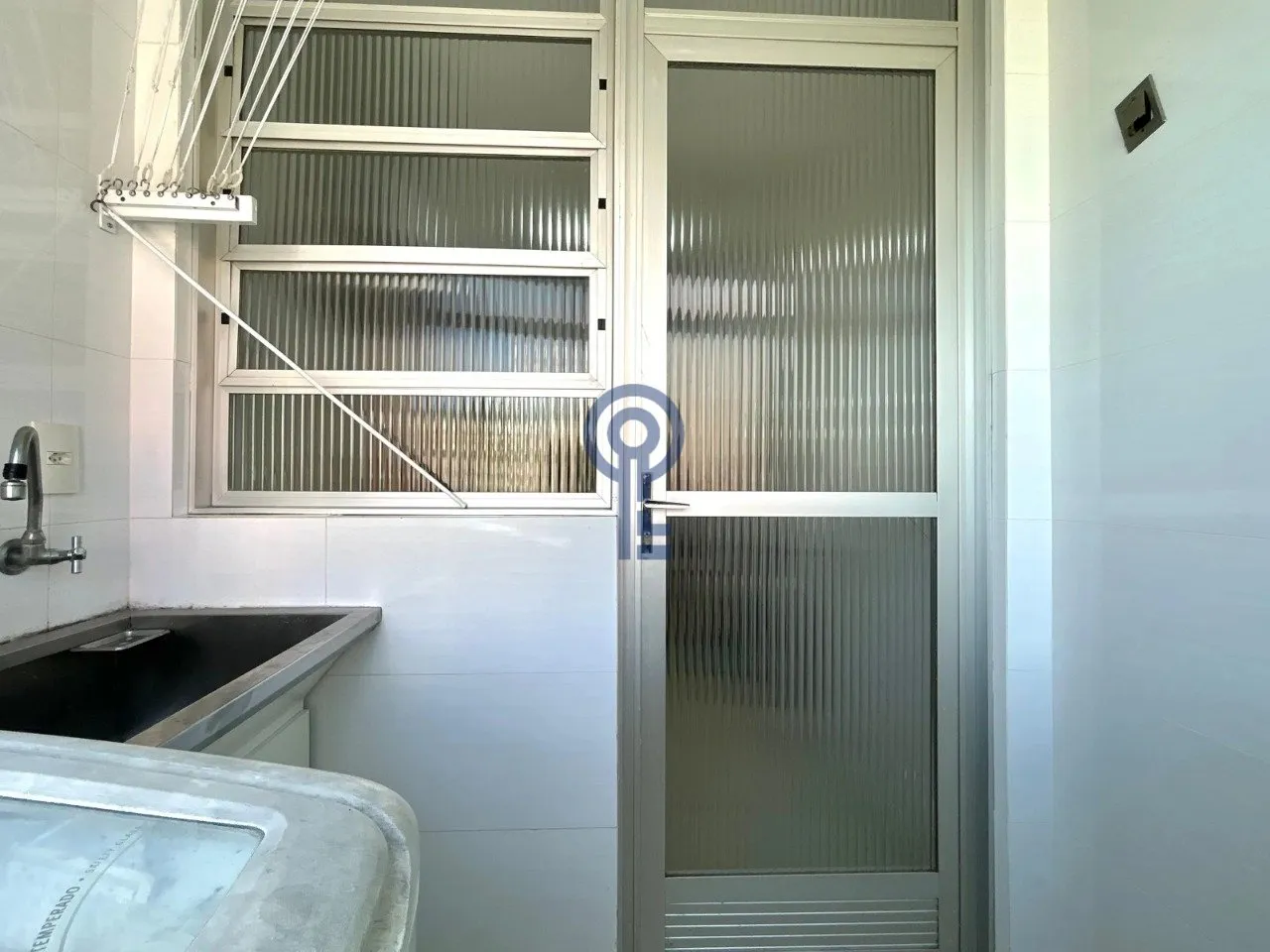 Apartamento mobiliado com 2 quartos e sacada — photo 16