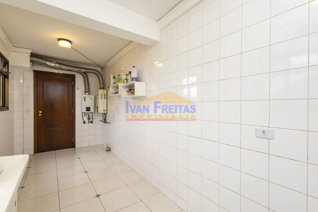 Apartamento com 5 quartos e 508 m², 5 vagas e varanda — photo 15