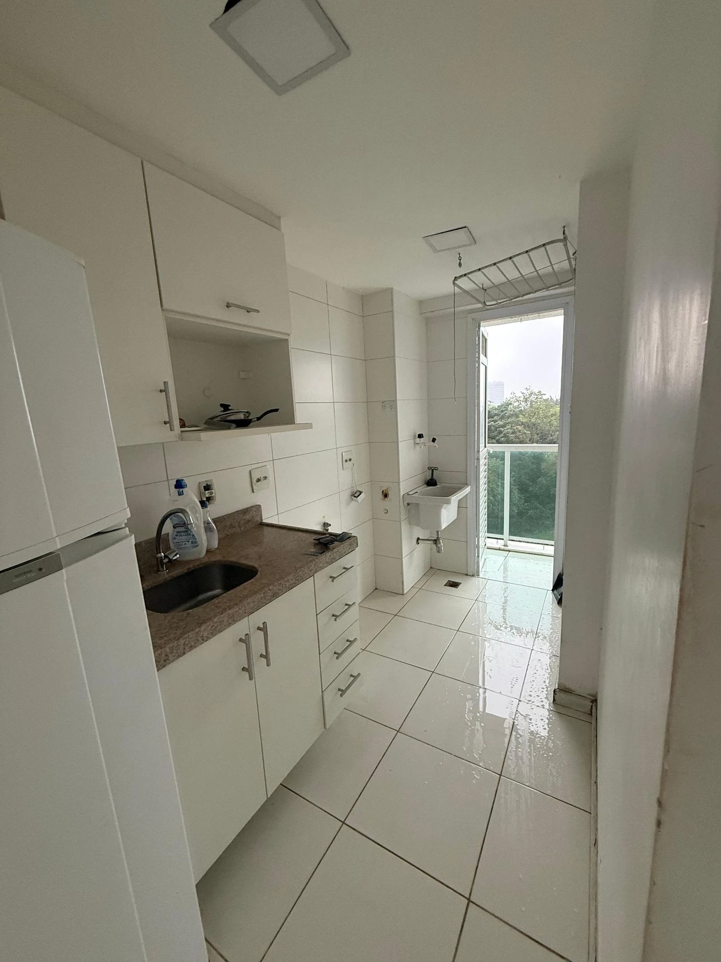 Apartamento com 2 quartos e 2 banheiros, vaga inclusa
