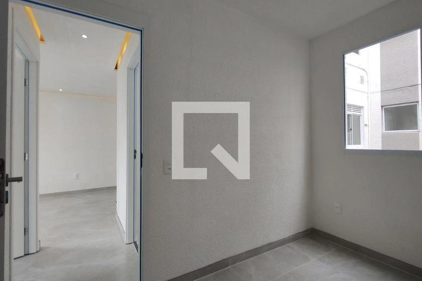 Unfurnished 2-bedroom apartment with 41 m² and parking — photo 35