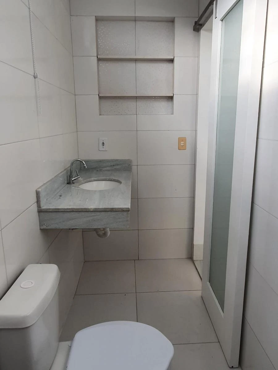 Unfurnished 75 m² apartment with 2 bedrooms and 1 suite — photo 12