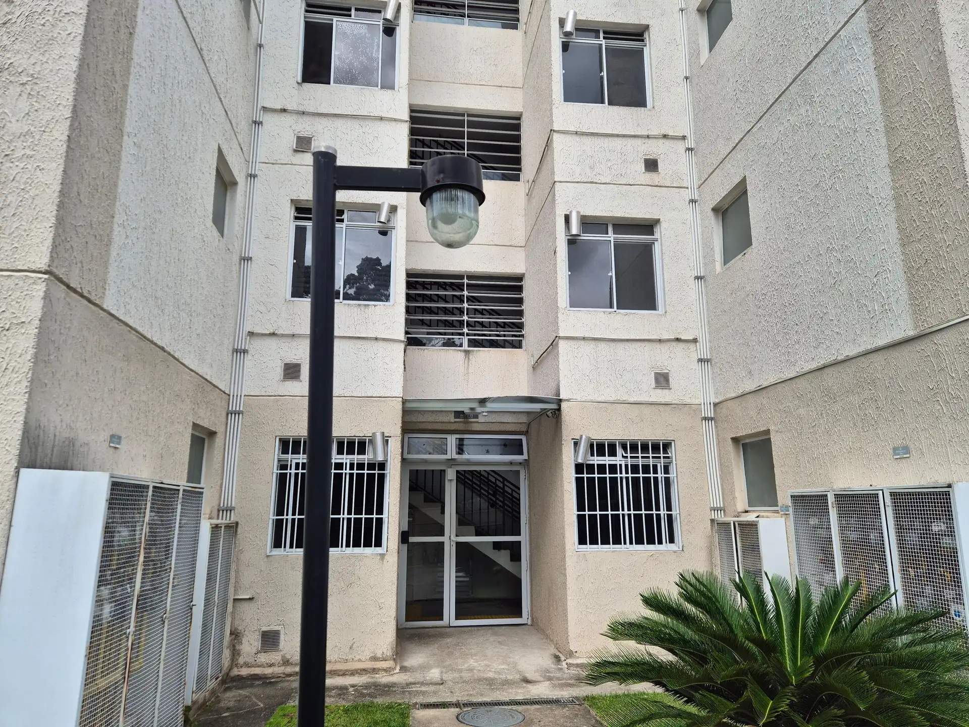 Furnished 2-bedroom apartment with 1 parking space — photo 4