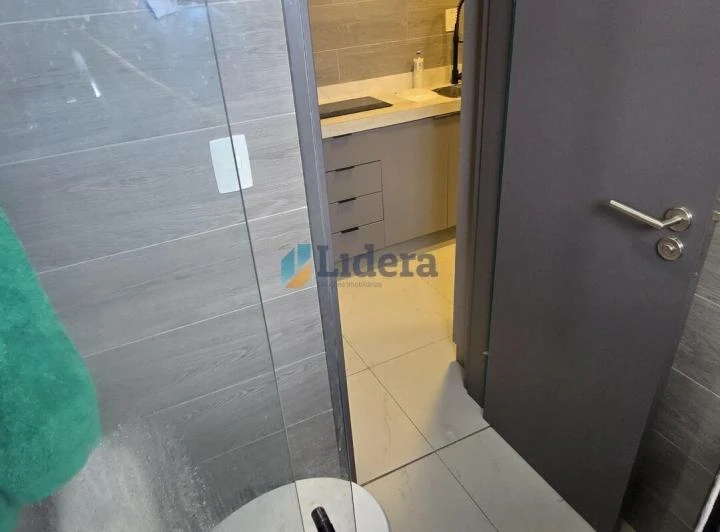 Unfurnished 20 m² flat with 1 en-suite and open kitchen — photo 8