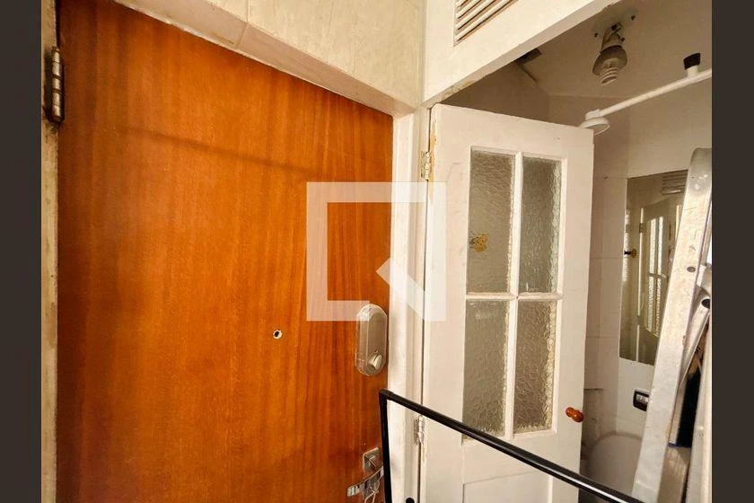 Apartamento mobiliado com 3 quartos e 105 m² — photo 37