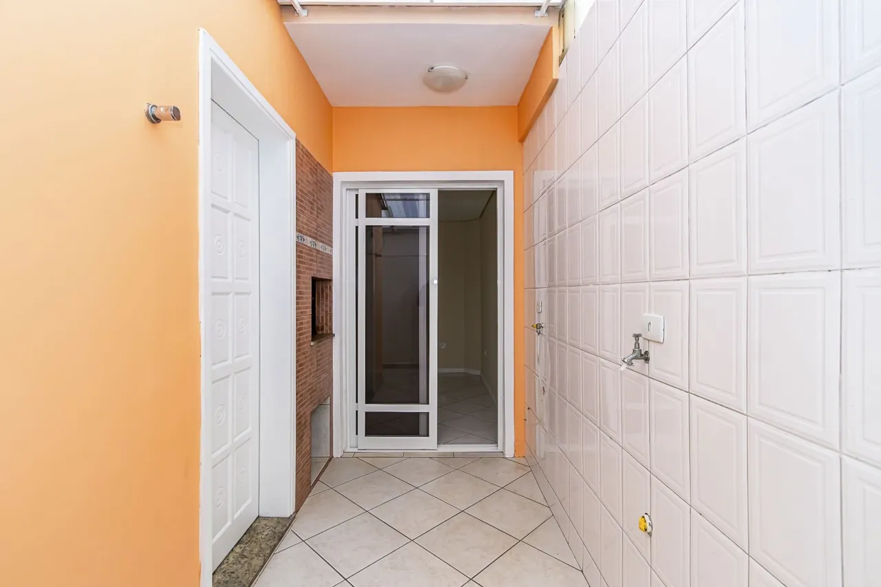 Casa con 4 dormitorios, 1 suite y barbacoa privada — photo 13