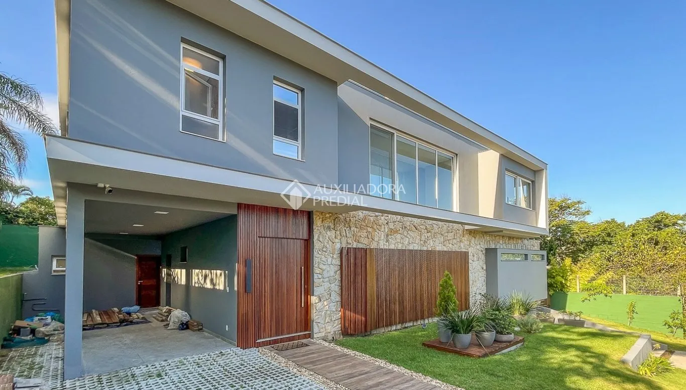 Furnished 431 m² house with 4 bedrooms and 6 bathrooms — photo 11